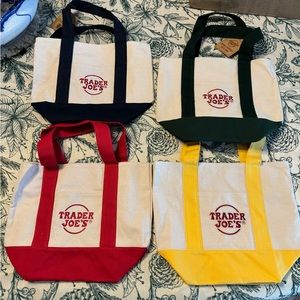 Trader Joe’s Mini Canvas Tote Bag set of 4